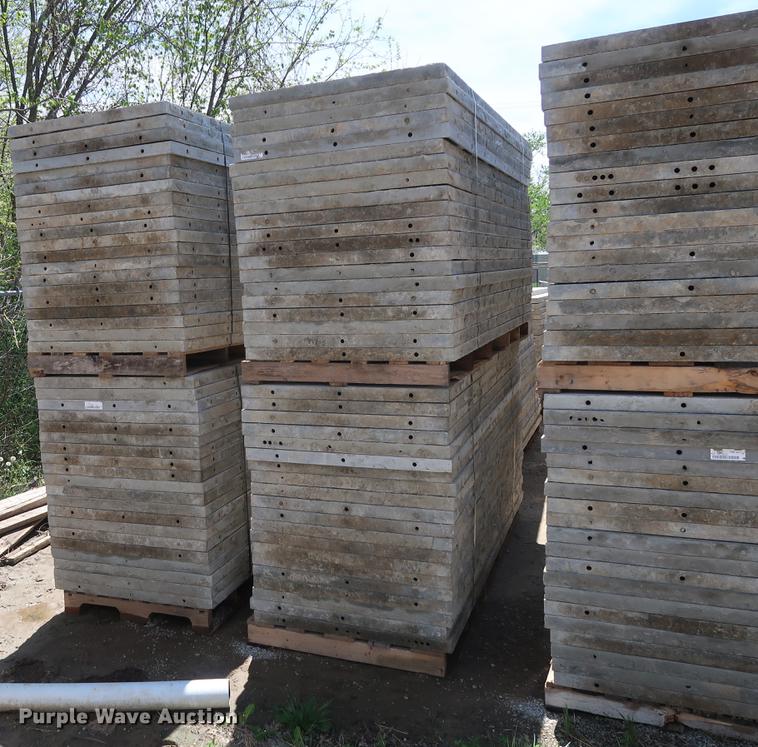 image for item EK9001 Aluminum concrete forms