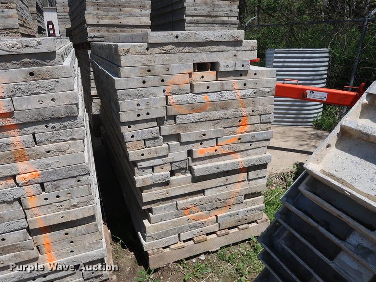 image for item EK9001 Aluminum concrete forms