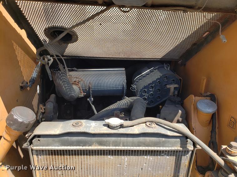 image for item EK9005 Case 450 skid steer