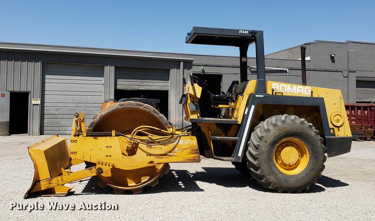 image for item EK9006 1995 Bomag BW213PD-2H single drum vibratory roller