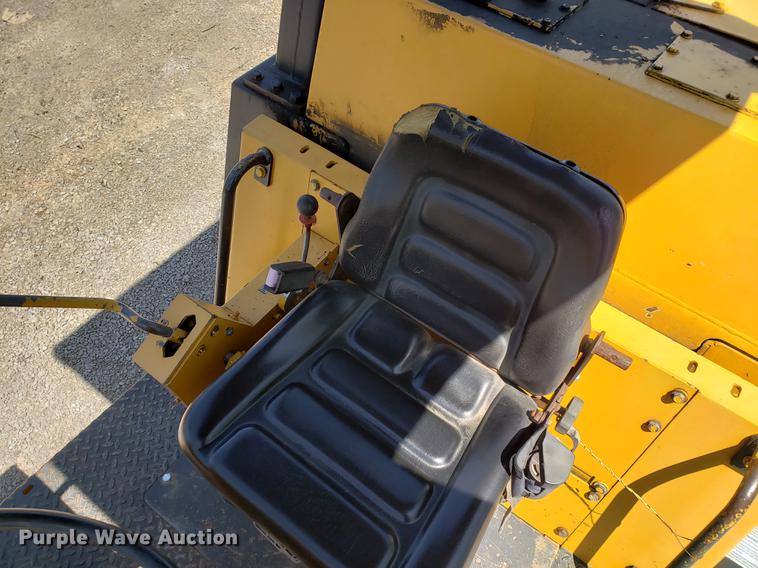 image for item EK9006 1995 Bomag BW213PD-2H single drum vibratory roller