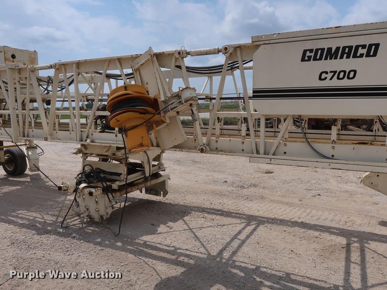 image for item EK9020 Gomaco C700 bridge deck finisher