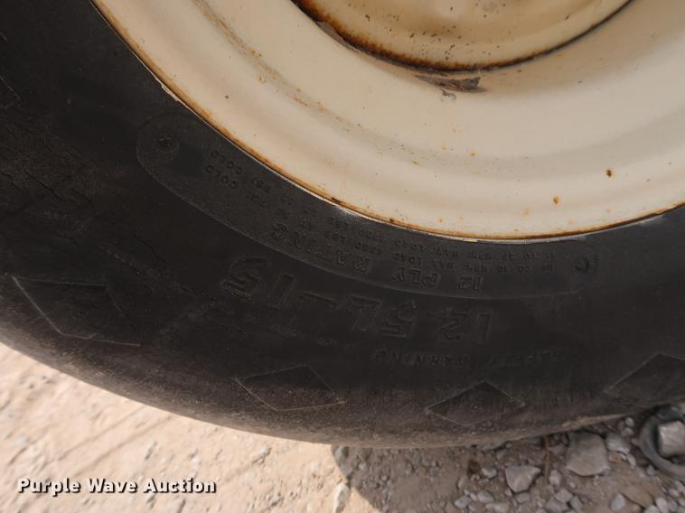 image for item EK9020 Gomaco C700 bridge deck finisher