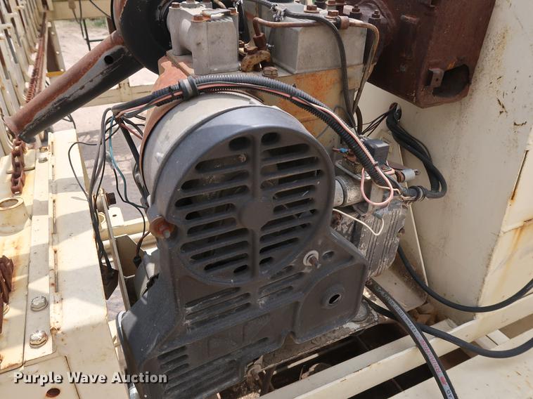 image for item EK9020 Gomaco C700 bridge deck finisher