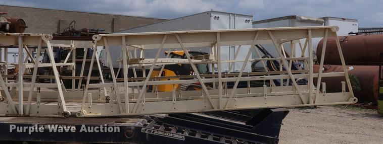 image for item EK9020 Gomaco C700 bridge deck finisher