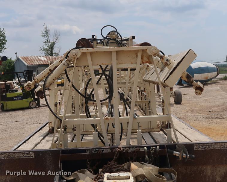 image for item EK9020 Gomaco C700 bridge deck finisher