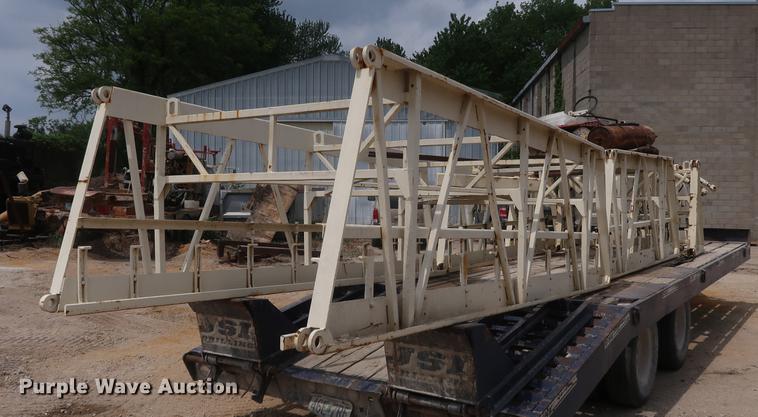 image for item EK9020 Gomaco C700 bridge deck finisher