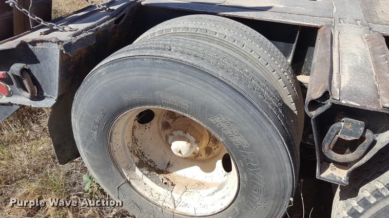 image for item EN9552 1959 Timpte LOF2T35 drop deck equipment trailer