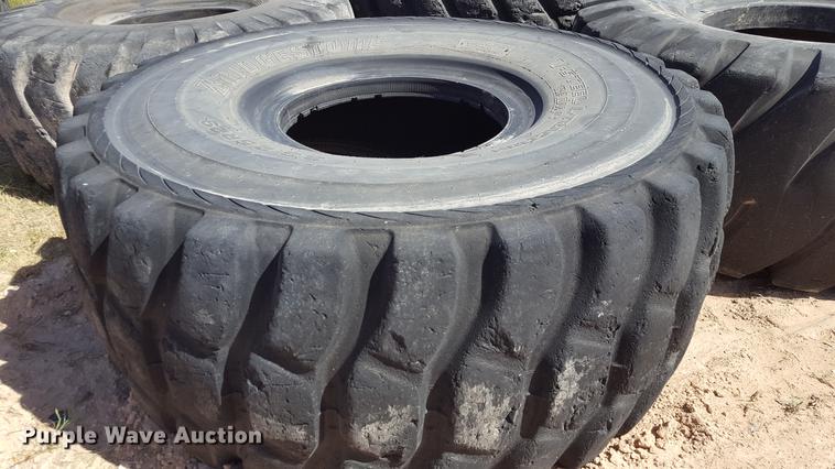 image for item EN9553 (4) tires