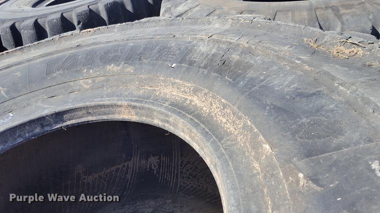 image for item EN9553 (4) tires