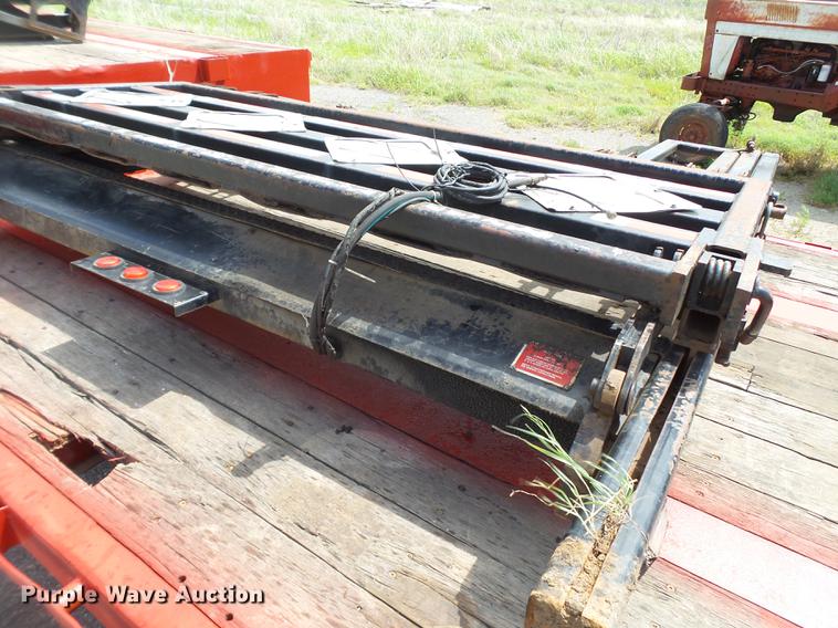 image for item EN9564 (3) end gate lift gates