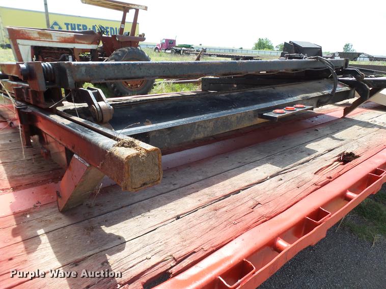 image for item EN9564 (3) end gate lift gates