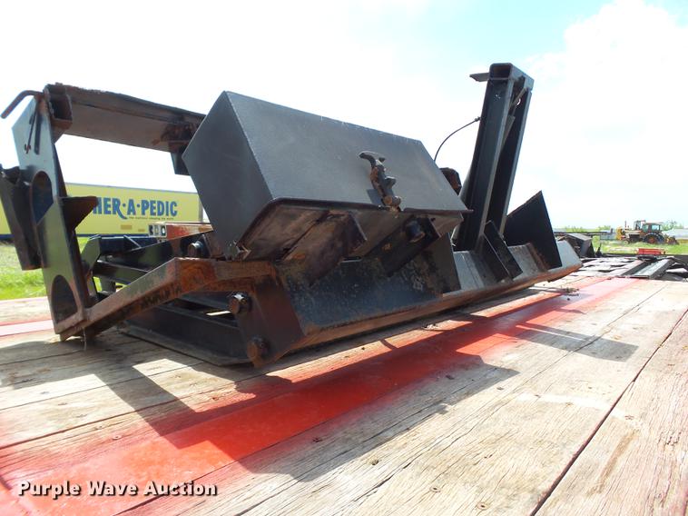 image for item EN9564 (3) end gate lift gates