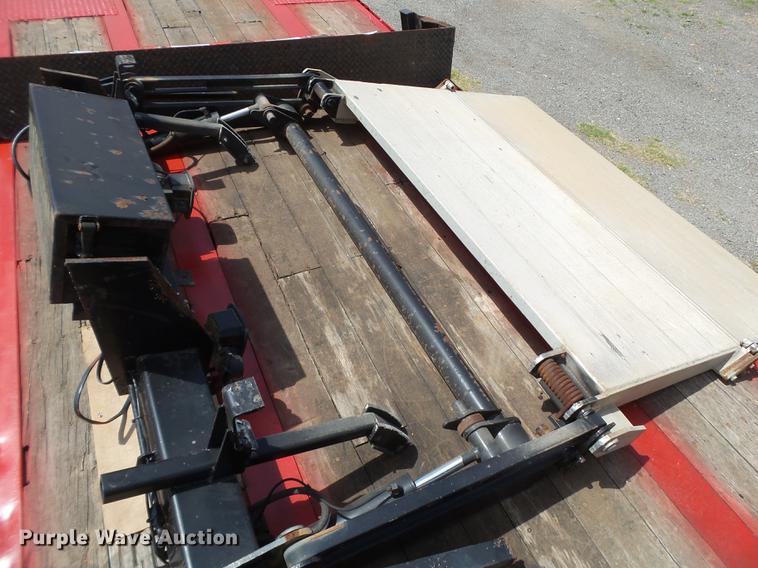 image for item EN9564 (3) end gate lift gates