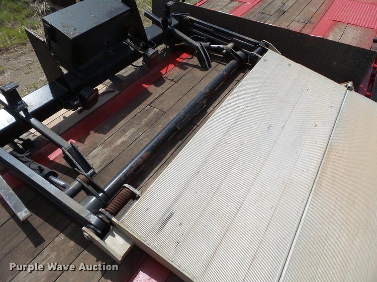 image for item EN9564 (3) end gate lift gates