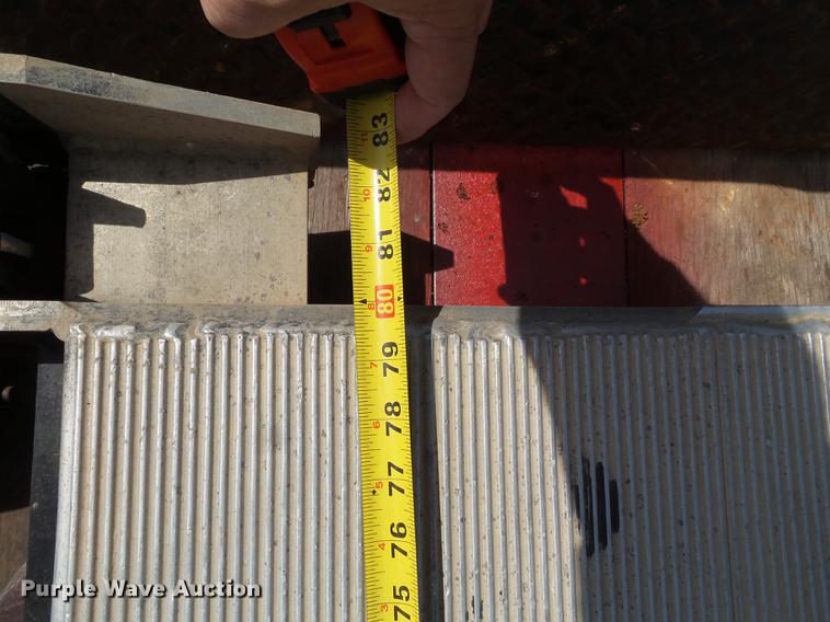 image for item EN9564 (3) end gate lift gates