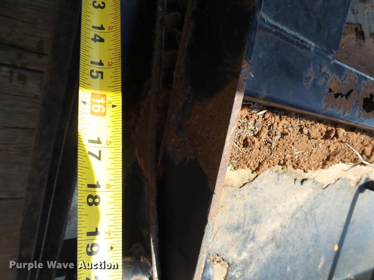 image for item EN9564 (3) end gate lift gates