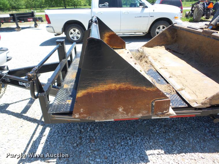 image for item J8516 John Deere Worksite Pro 484 skid steer bucket