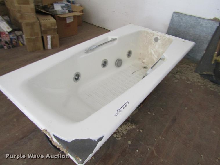 image for item BU9704 (4) bath tubs