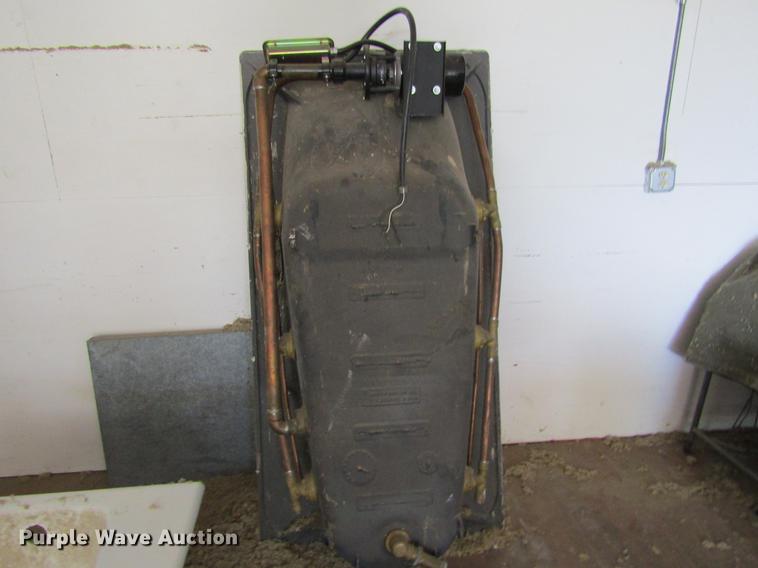 image for item BU9704 (4) bath tubs