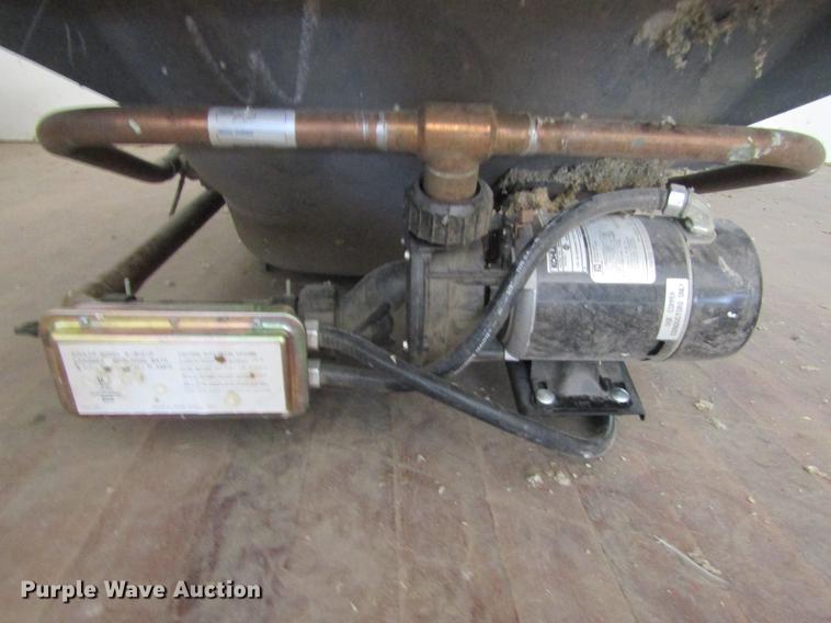 image for item BU9704 (4) bath tubs