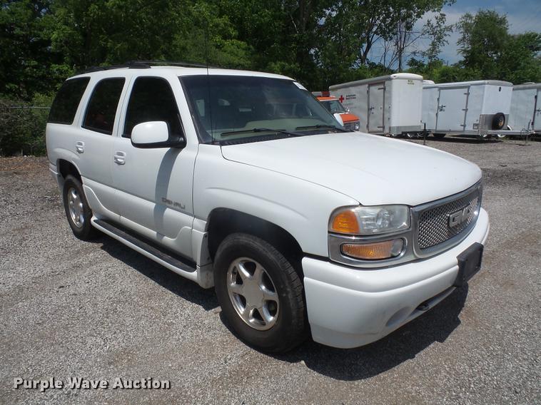 image for item DB6096 2001 GMC Yukon Denali SUV