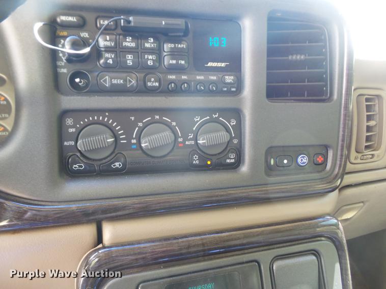 image for item DB6096 2001 GMC Yukon Denali SUV
