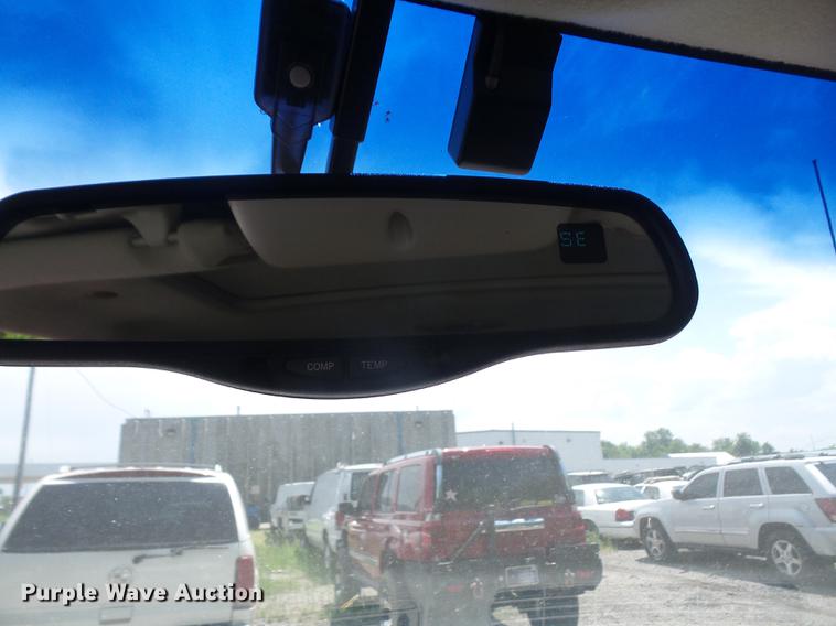 image for item DB6096 2001 GMC Yukon Denali SUV