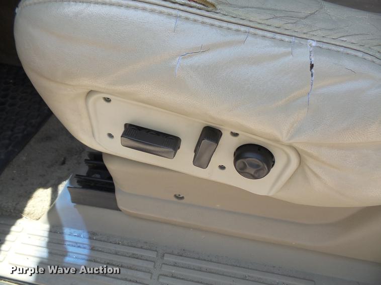 image for item DB6096 2001 GMC Yukon Denali SUV