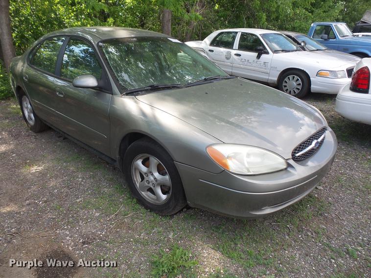 image for item DB6111 2003 Ford Taurus