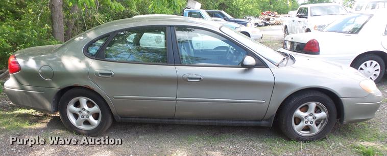 image for item DB6111 2003 Ford Taurus