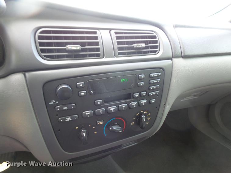 image for item DB6111 2003 Ford Taurus