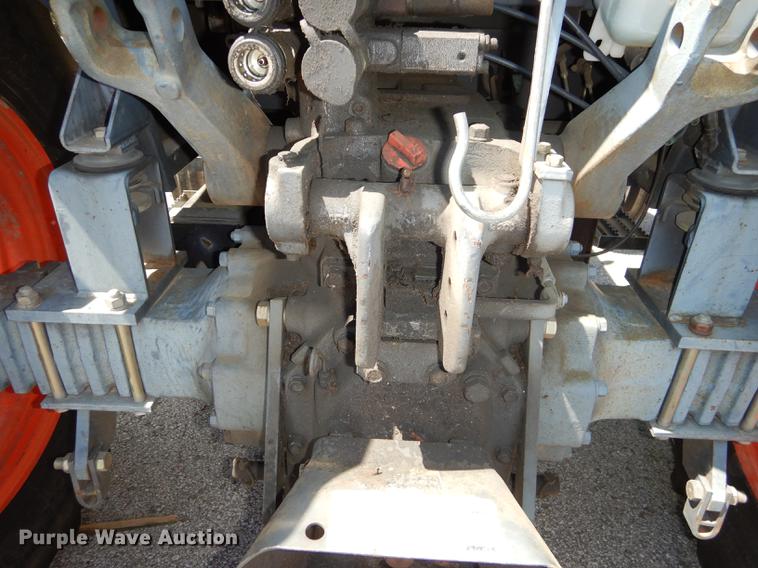 image for item DB6113 1999 Kubota M8200 Utility Special tractor