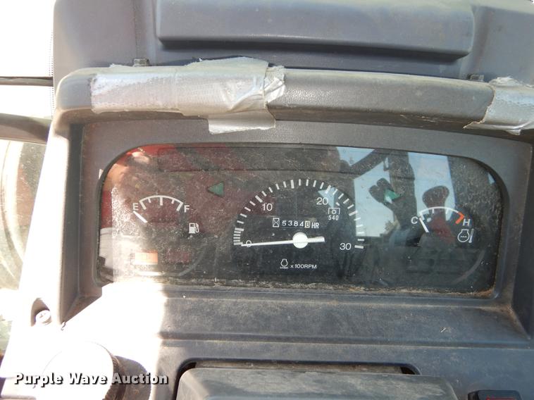 image for item DB6113 1999 Kubota M8200 Utility Special tractor