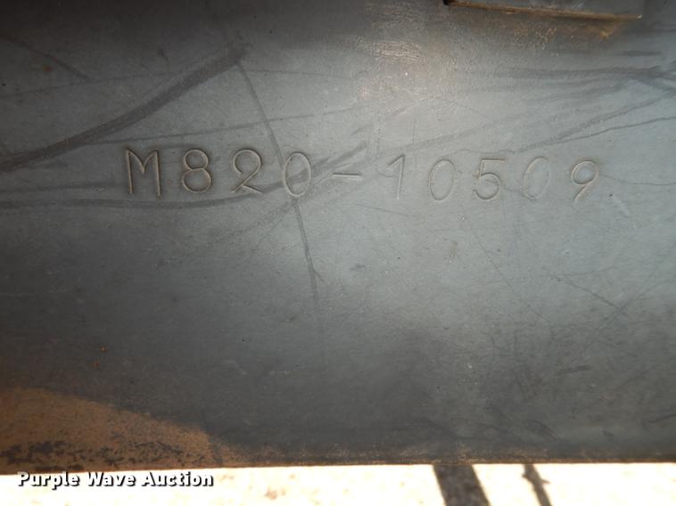 image for item DB6113 1999 Kubota M8200 Utility Special tractor