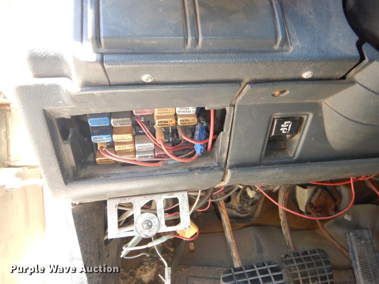 image for item DB6127 1997 GMC C8500 dump truck