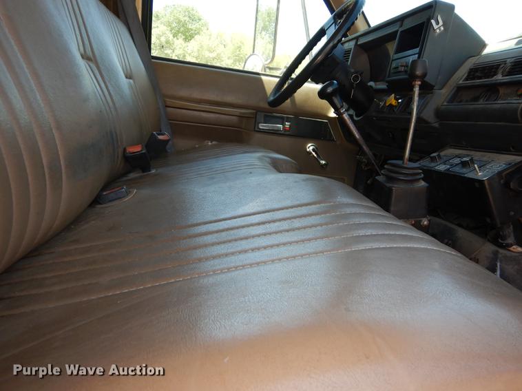 image for item DB6127 1997 GMC C8500 dump truck