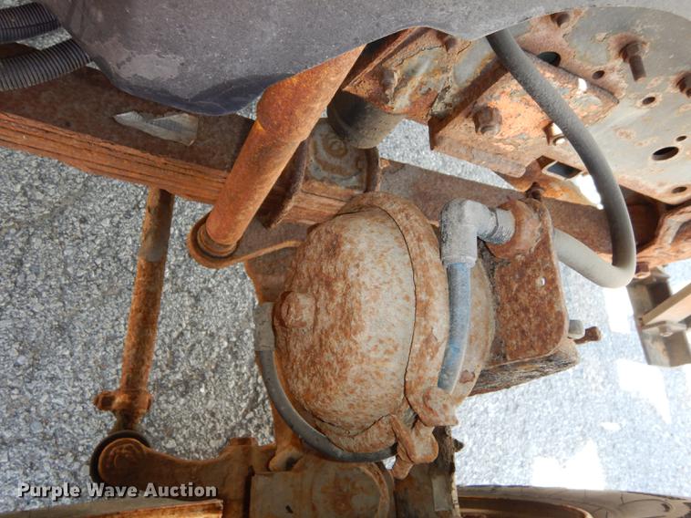 image for item DB6128 1997 GMC C8500 dump truck