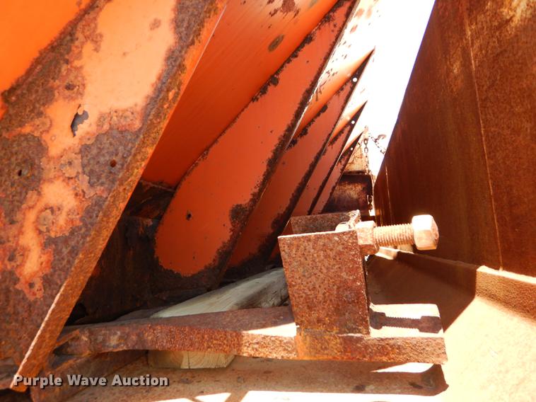 image for item DB6128 1997 GMC C8500 dump truck