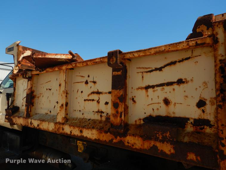 image for item DB6129 1997 GMC C8500 dump truck