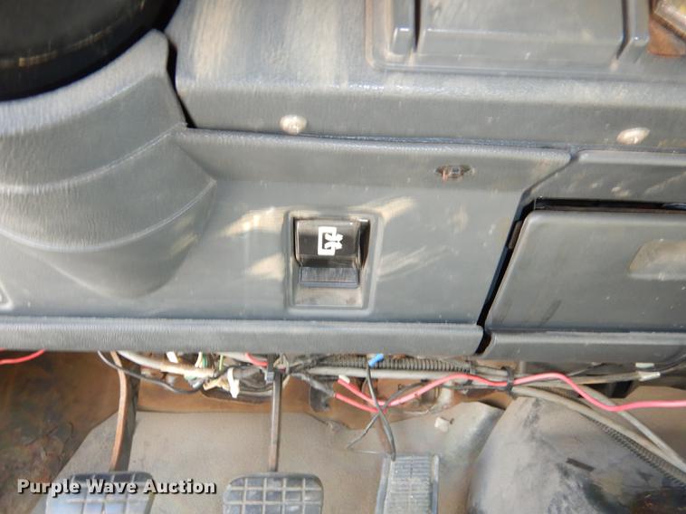 image for item DB6131 1997 GMC C8500 dump truck