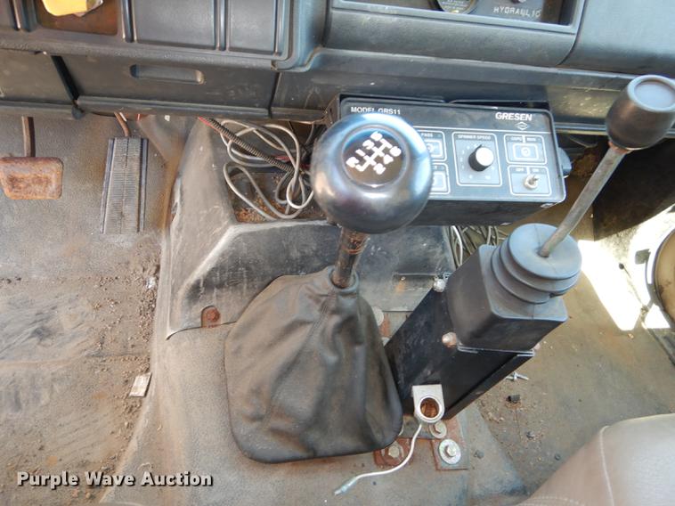 image for item DB6132 1997 GMC C8500 dump truck