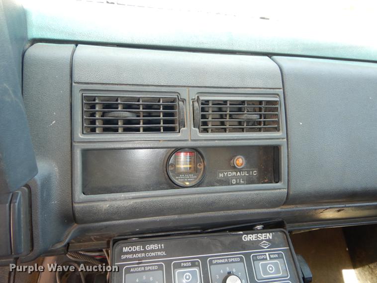 image for item DB6132 1997 GMC C8500 dump truck