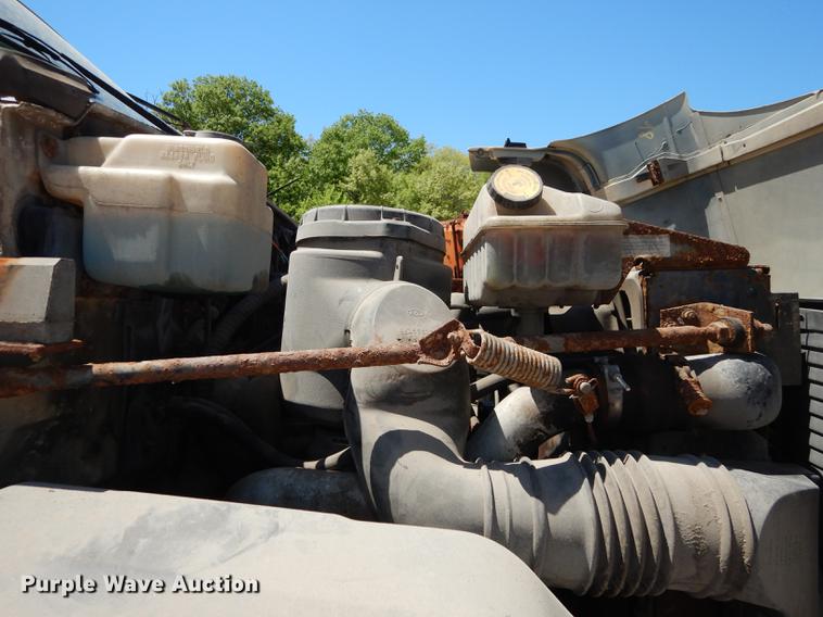 image for item DB6132 1997 GMC C8500 dump truck