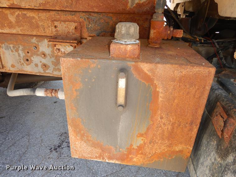 image for item DB6132 1997 GMC C8500 dump truck