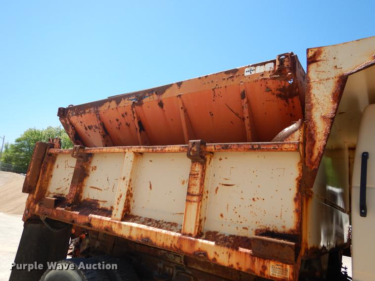 image for item DB6132 1997 GMC C8500 dump truck