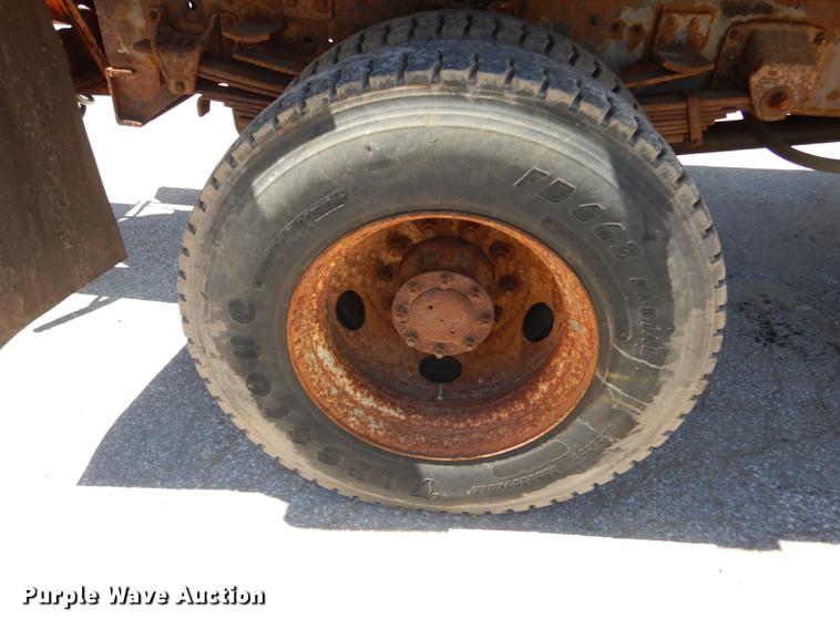 image for item DB6132 1997 GMC C8500 dump truck