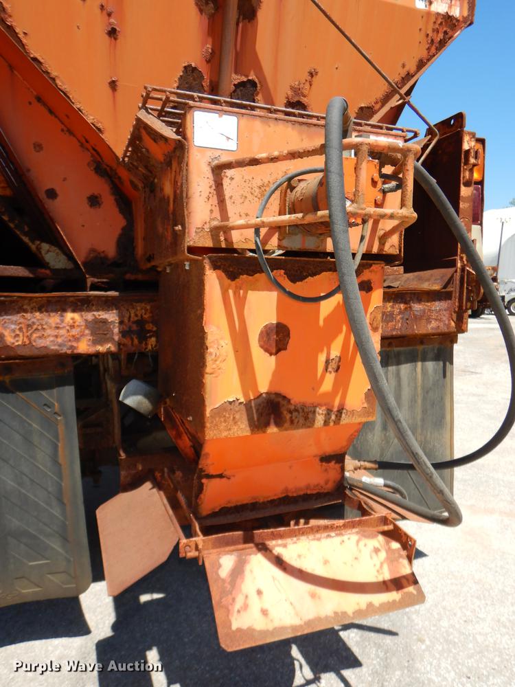 image for item DB6132 1997 GMC C8500 dump truck