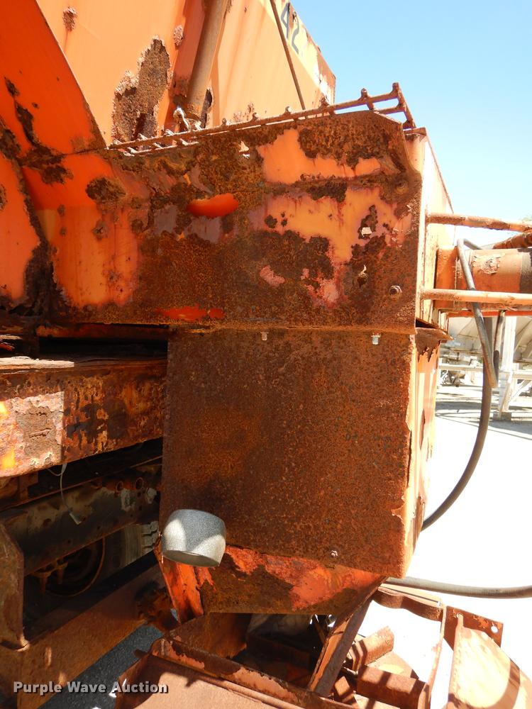 image for item DB6132 1997 GMC C8500 dump truck