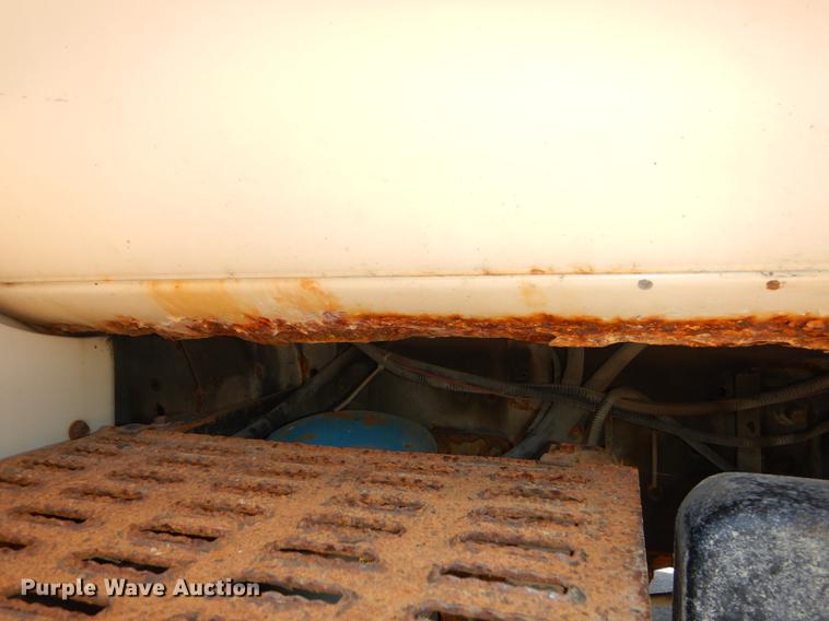 image for item DB6132 1997 GMC C8500 dump truck